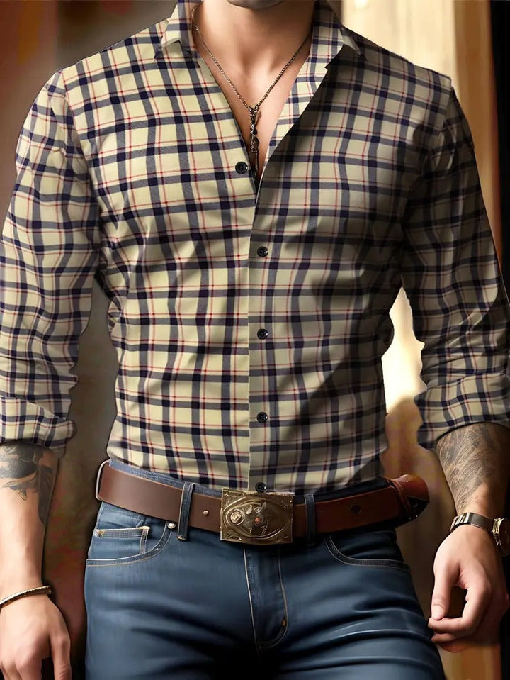 Men's button-up lumberjack shirt
