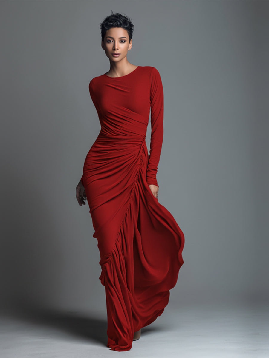Lang aftenkjole til damer med lange ærmer og rund hals