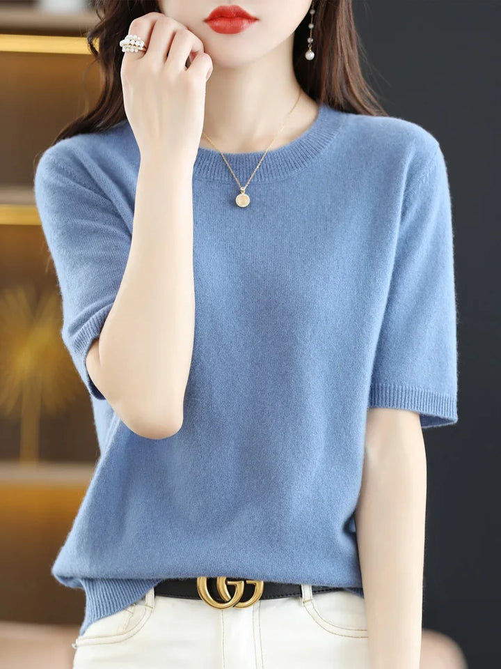 Crew Neck Knit Top with Short Sleeves and Regular Fit for Women