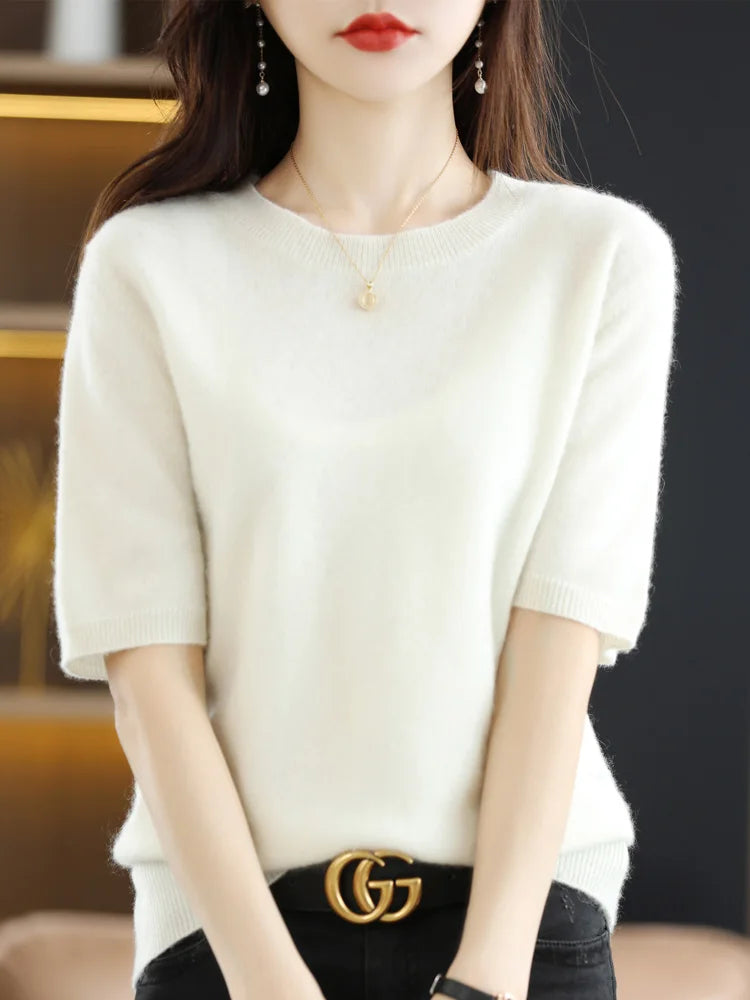 Crew Neck Knit Top with Short Sleeves and Regular Fit for Women