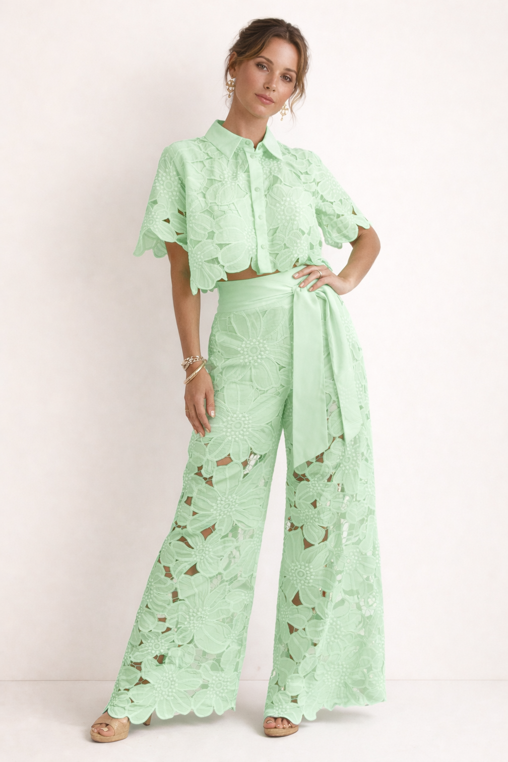 Summer Set with Blouse and Wide-Leg Pants for Women