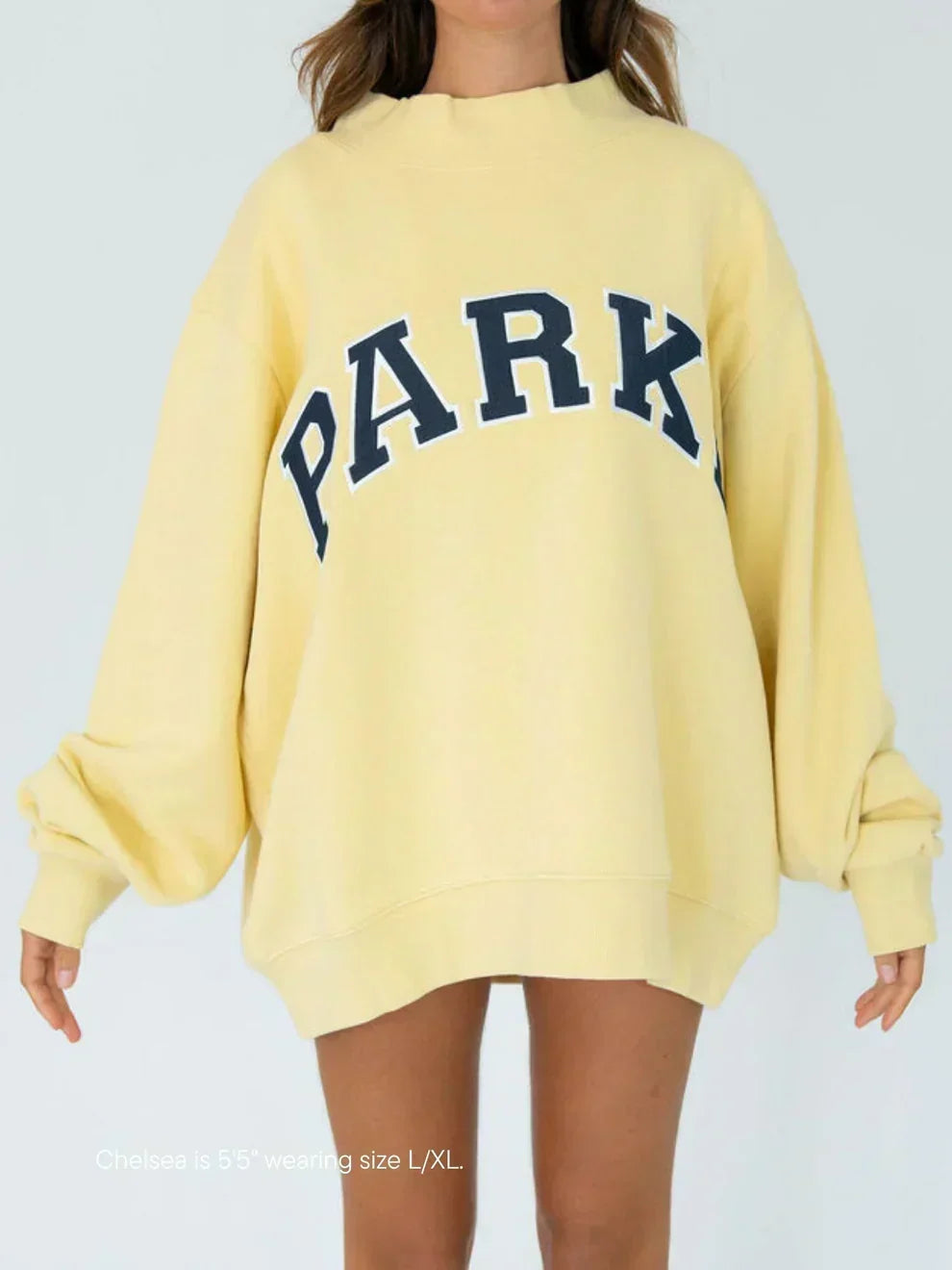 Oversized dame-sweatshirt med chenille-bogstaver