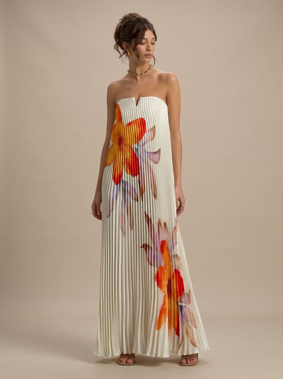 Strapless Pleated Maxi Dress with Sweetheart Neckline for Women